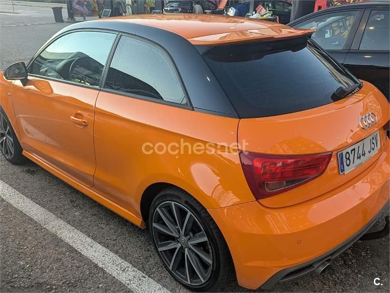 Usado Audi A1 116 CV (85 kW) 2016 Naranja Utilitario
