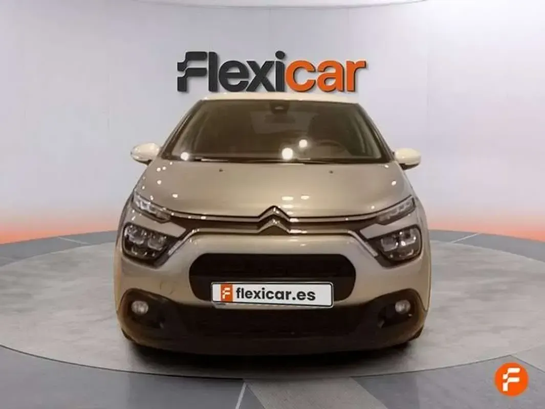Usado Citroën C3 PureTech 101 CV (74 kW) 2024 Beige Berlina