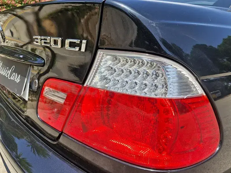 Usado BMW 320 170 CV (125 kW) 2003 Negro Coupe