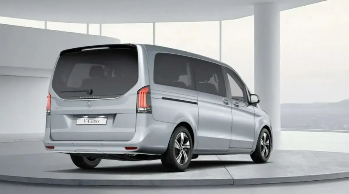 Nuevo Mercedes V220 Style 163 CV (119 kW) 2026 Plateado Monovolumen