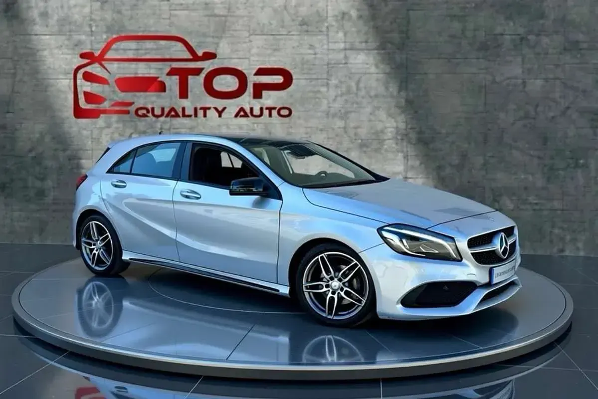 Usado Mercedes A220 136 CV (100 kW) 2017 Gris Utilitario