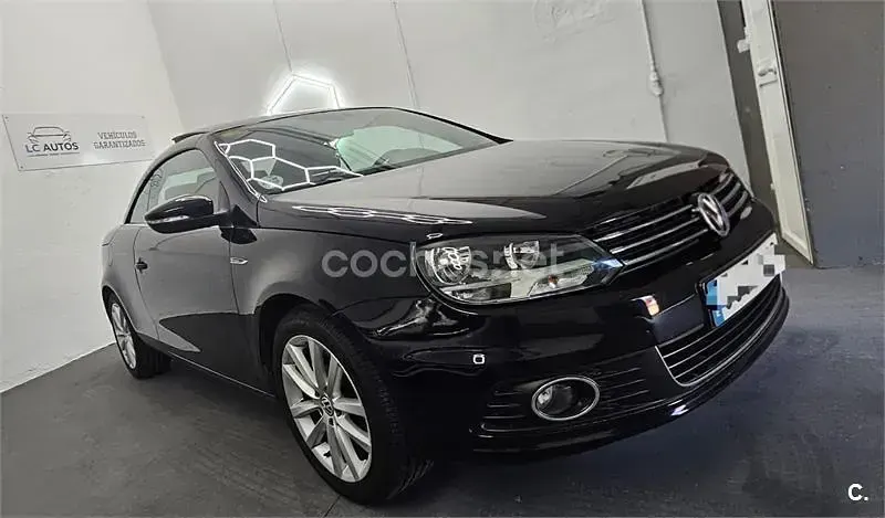 Usado VW Eos Sport 140 CV (102 kW) 2011 Negro Descapotable
