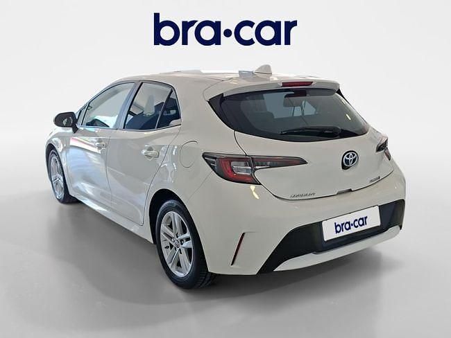 Usado Toyota Corolla Business Edition 122 CV (89 kW) 2022 Blanco Berlina
