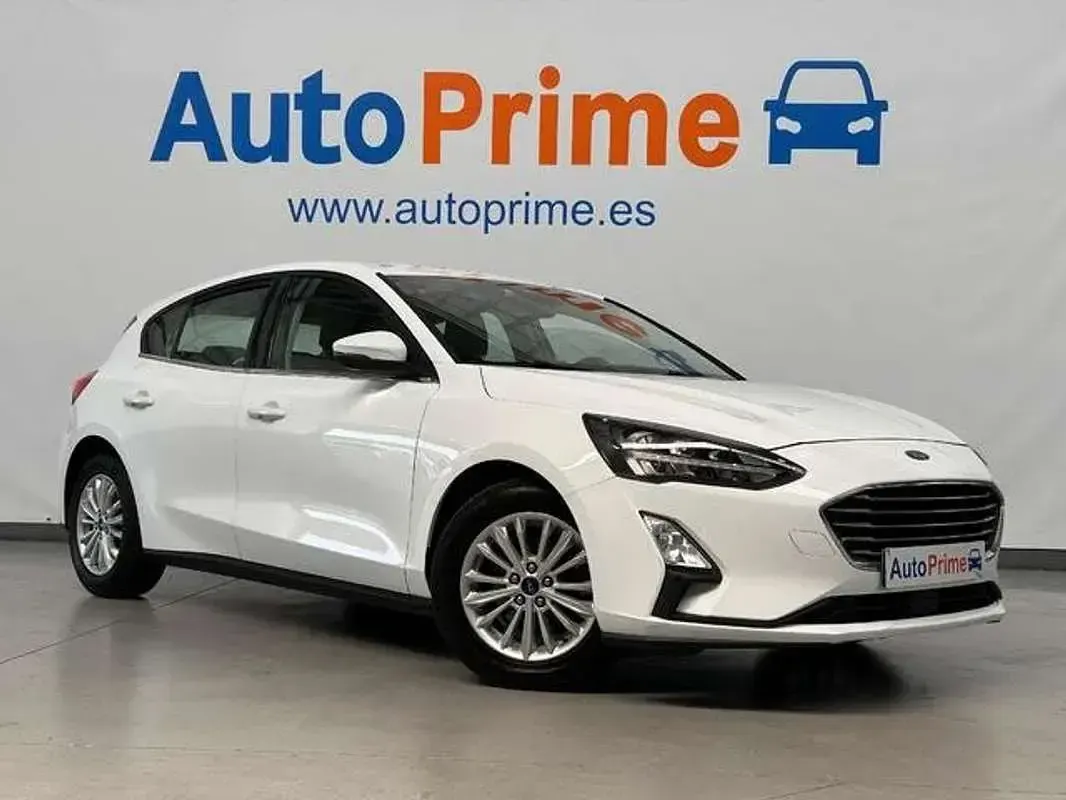 Usado Ford Focus Trend+ 120 CV (88 kW) 2021 Blanco Utilitario