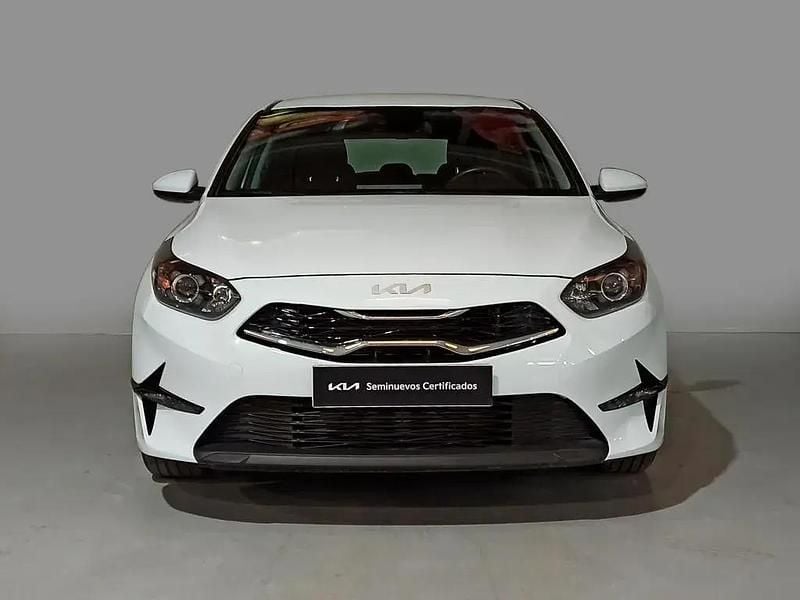 Brugt Kia Ceed 100 HK (73 kW) 2024 Hvid Hatchback
