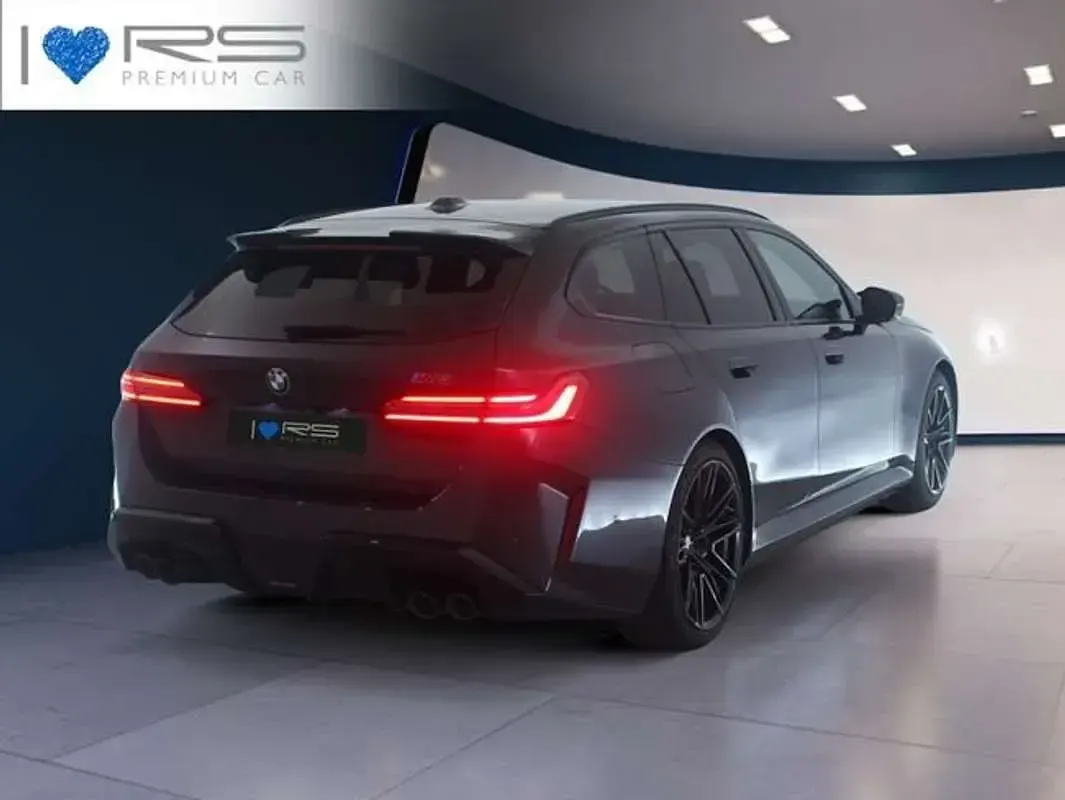 Usado BMW M5 Comfort Edition 727 CV (534 kW) 2025 Gris Familiar