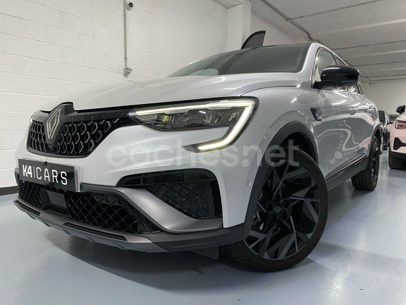 Gris / plata Usado 2024 Renault Arkana Esprit Alpine SUV | 29.990 € (Caro) - Imagen 1/4
