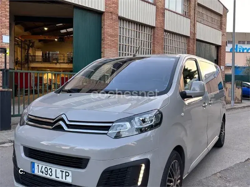 Usado Citroën Spacetourer Business Class 150 CV (110 kW) 2019 Gris / plata Monovolumen