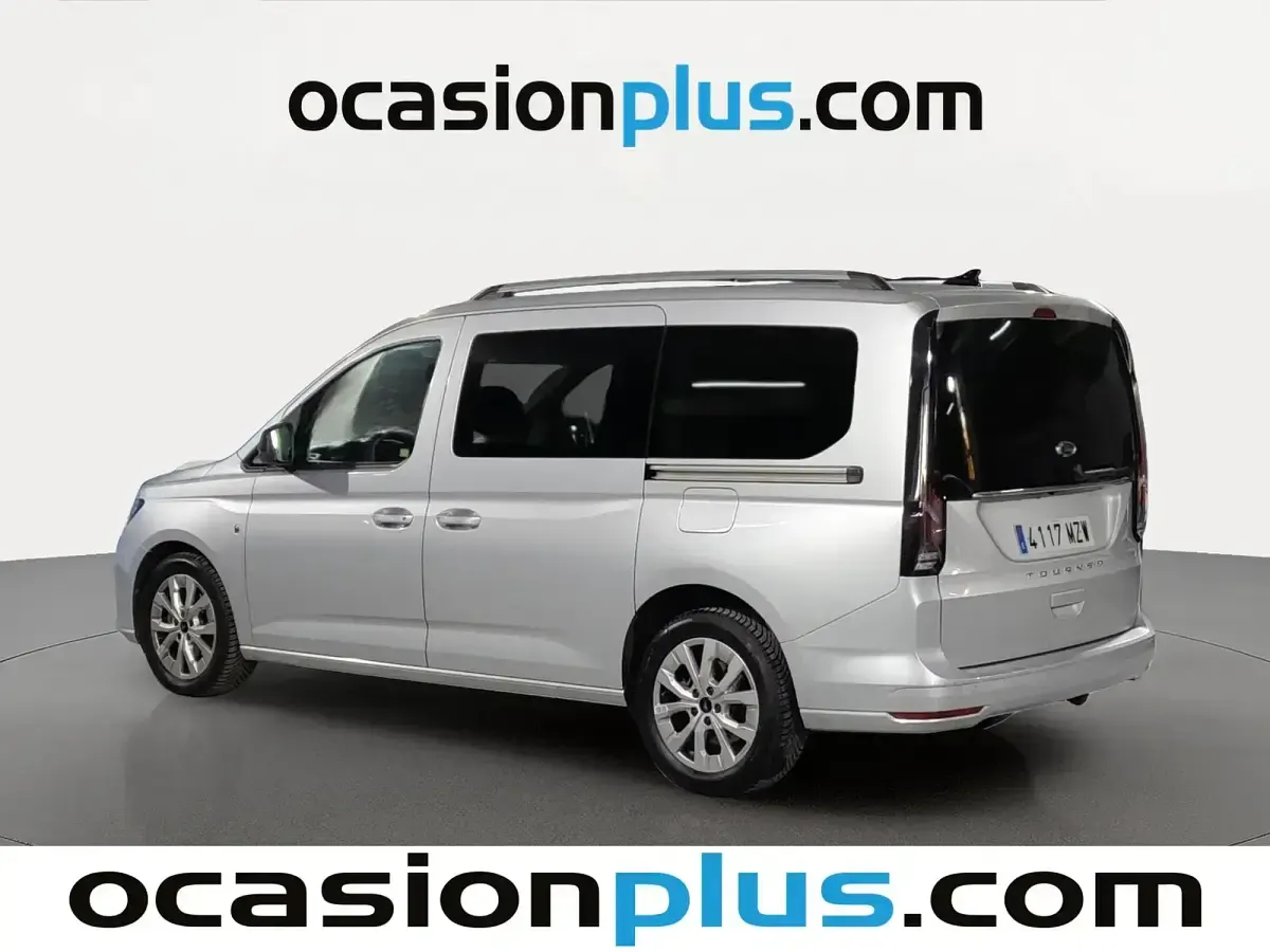 Usado Ford Tourneo Connect Titanium 122 CV (89 kW) 2025 Gris Monovolumen
