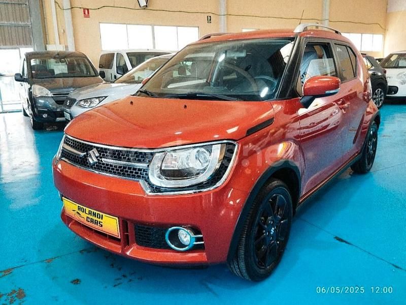 Usado Suzuki Ignis 90 CV (66 kW) 2018 Granate Utilitario