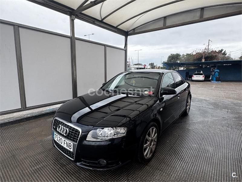 Usado Audi A4 140 CV (102 kW) 2007 Negro Berlina