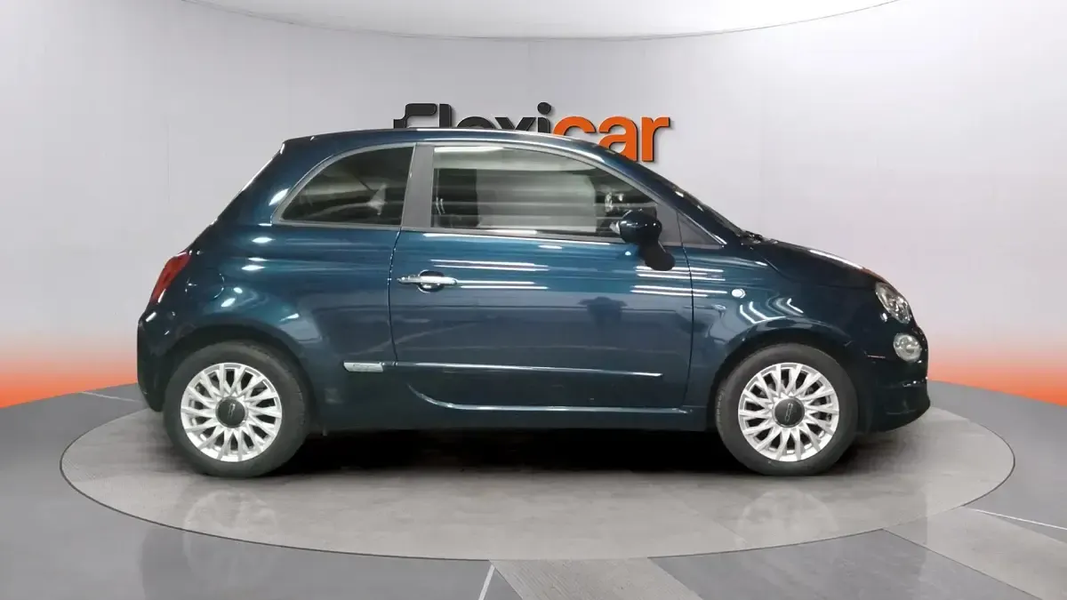 Usado Fiat 500 Lounge 71 CV (52 kW) 2020 Azul Descapotable