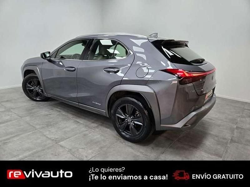 Usado Lexus UX 250h Business Edition 184 CV (135 kW) 2020 Gris SUV