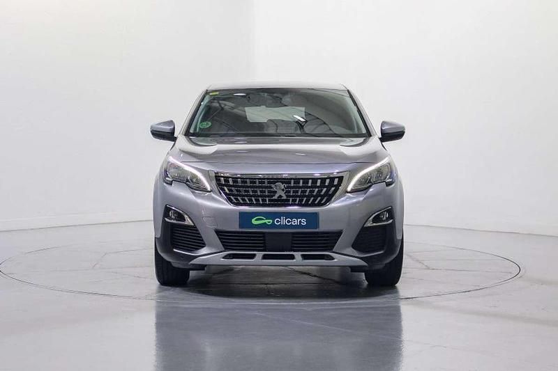Usado Peugeot 3008 Allure 131 CV (96 kW) 2018 Gris SUV