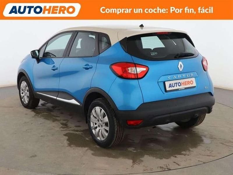 Usado Renault Captur Intens 90 CV (66 kW) 2016 Azul SUV
