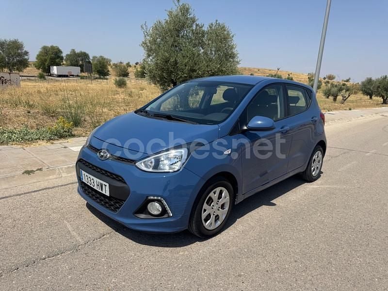 Usado Hyundai i10 66 CV (48 kW) 2014 Azul Utilitario