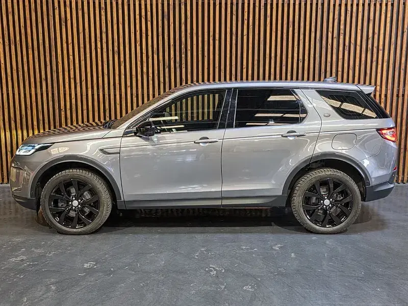 Usado Land Rover Discovery Sport S 309 CV (227 kW) 2021 Gris / plata SUV