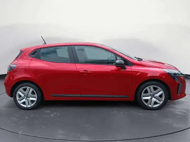 Usado Renault Clio V Evolution 90 CV (66 kW) 2024 Rojo Berlina
