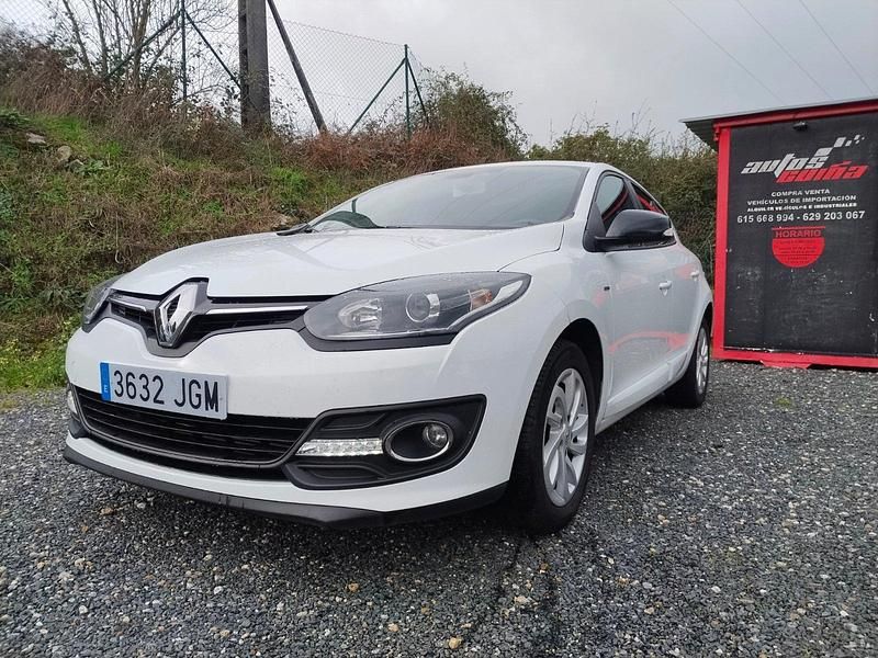 Usado Renault Mégane Cabriolet 115 CV (84 kW) 2016 Blanco Descapotable