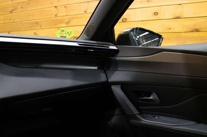 Usado Peugeot 408 GT 131 CV (96 kW) 2023 Gris SUV