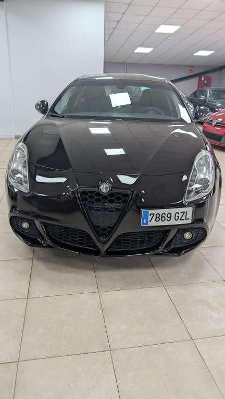 Usado Alfa Romeo Giulietta Distinctive 105 CV (77 kW) 2012 Negro Utilitario