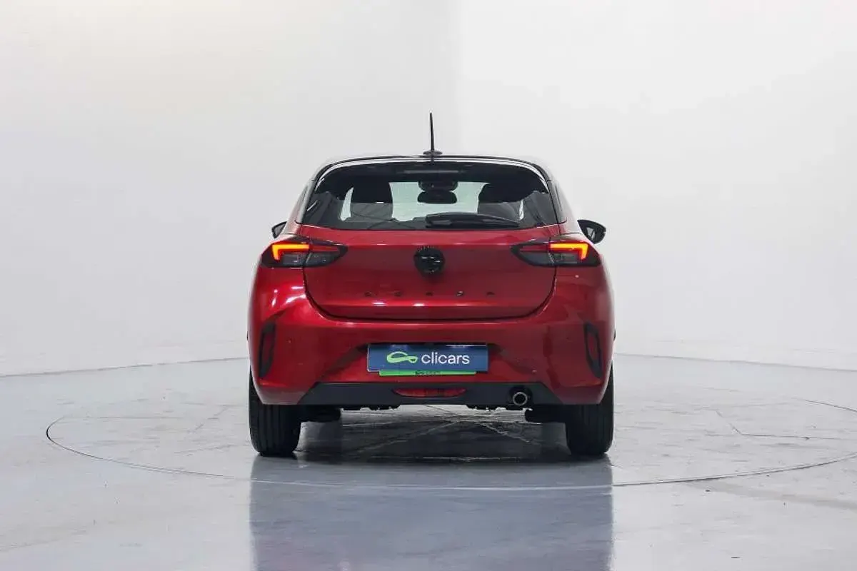 Usado Opel Corsa S 101 HP (74 kW) 2025 Vermelho Citadino