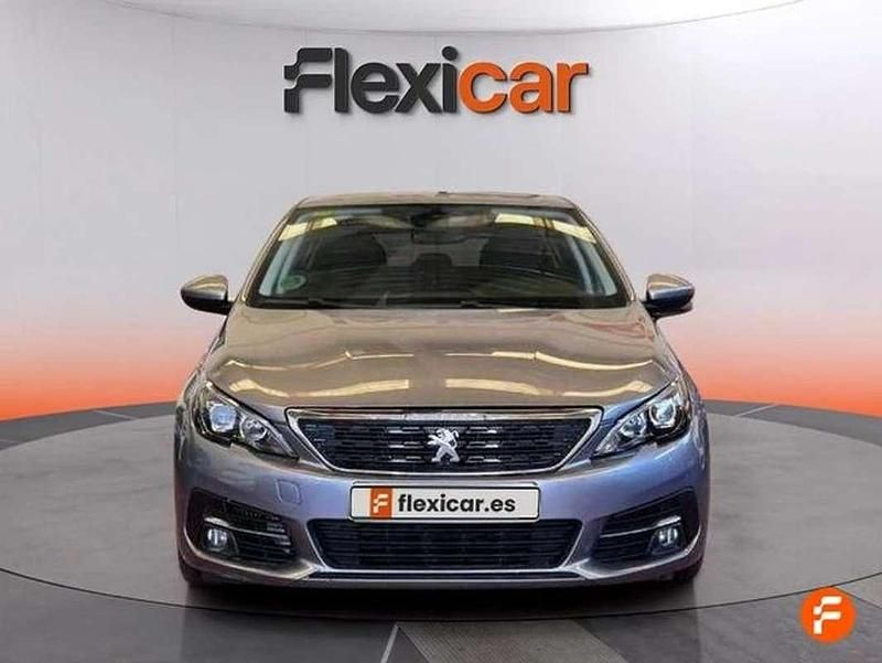 Usado Peugeot 308 Active 131 CV (96 kW) 2020 Gris Utilitario