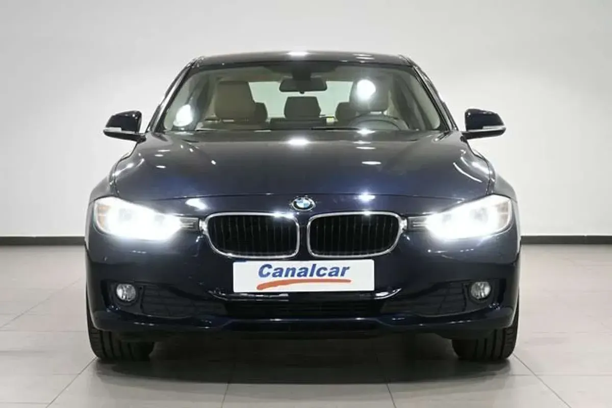 Usado BMW 320 184 CV (135 kW) 2014 Azul Berlina