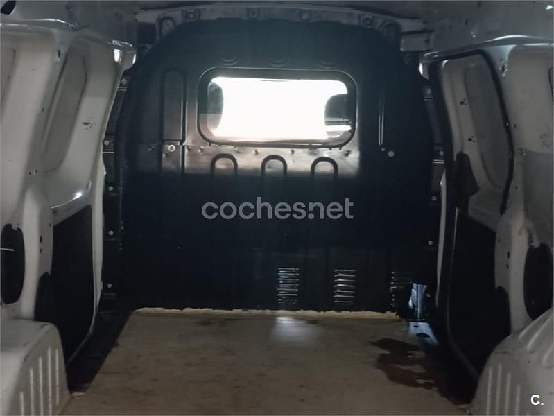 Usado Dacia Dokker 102 CV (75 kW) 2019 Blanco Monovolumen