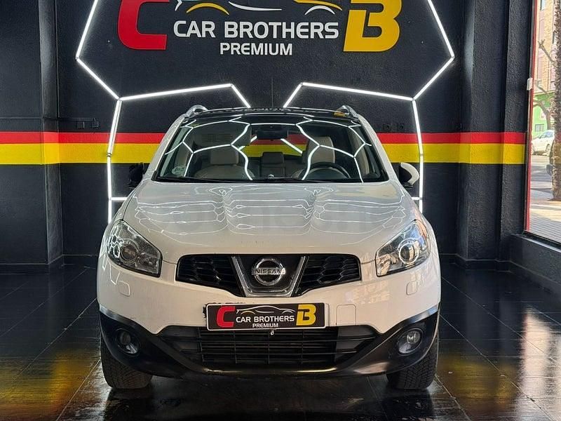 Usado Nissan Qashqai Tekna 106 CV (77 kW) 2010 Blanco SUV