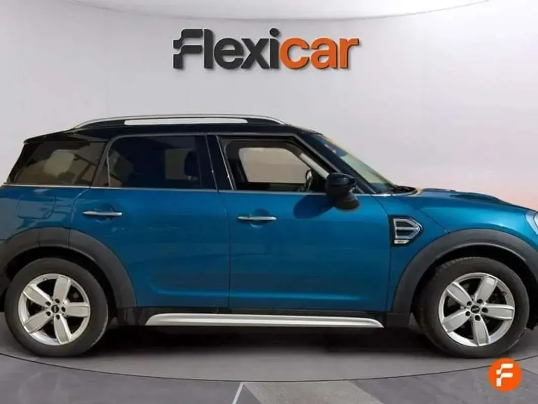 Usado Mini Cooper Countryman 136 CV (100 kW) 2020 Azul SUV