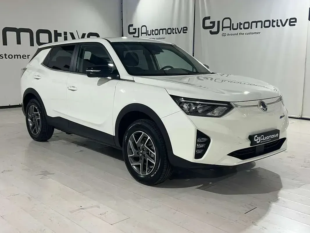 Usado SsangYong Korando 139 kW (190 CV) 2024 Blanco SUV