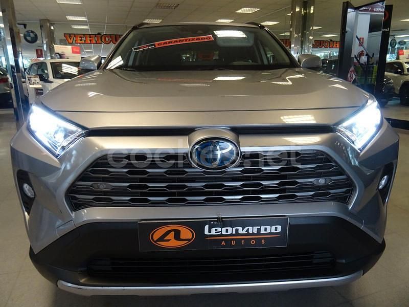 Usado Toyota RAV4 Hybrid Advance 218 CV (160 kW) 2021 Gris / plata SUV
