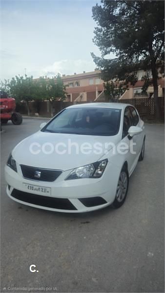 Usado Seat Ibiza Reference 75 CV (55 kW) 2017 Blanco Berlina