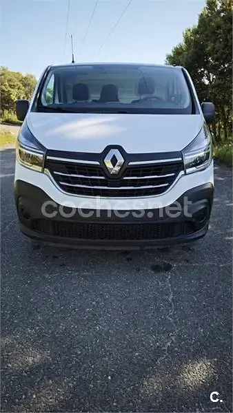 Usado Renault Trafic 120 CV (88 kW) 2020 Blanco Monovolumen