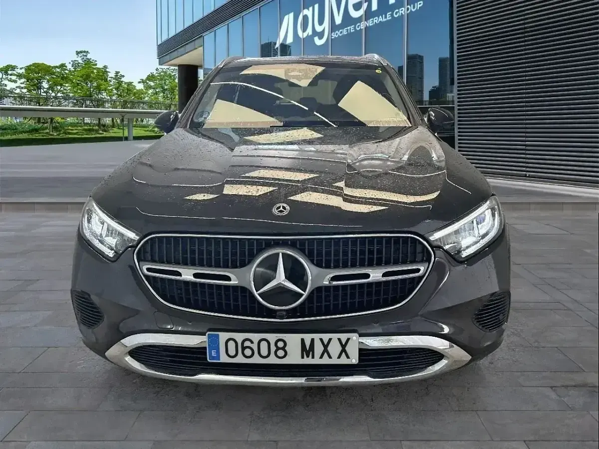Usado Mercedes GLC300de 333 CV (244 kW) 2025 Gris SUV