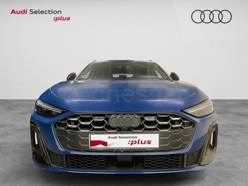 Usado Audi A5 Ambiente 204 CV (150 kW) 2025 Azul Familiar