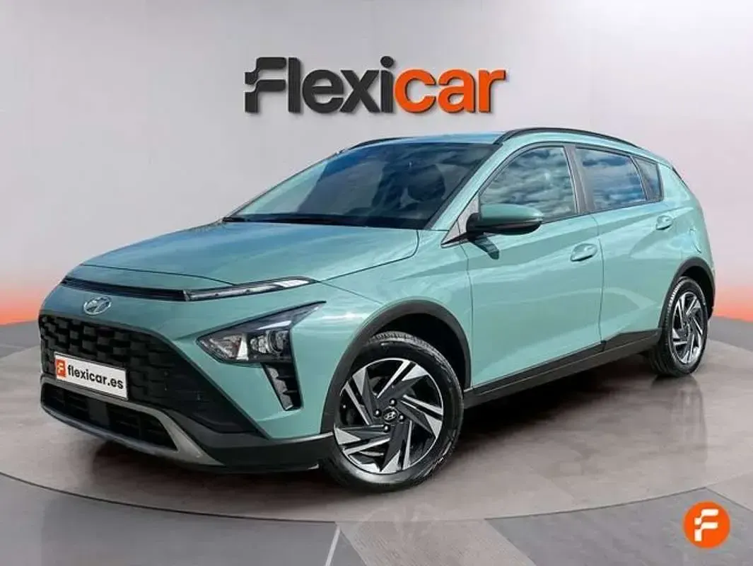 Usado Hyundai Bayon 84 CV (61 kW) 2023 Verde SUV