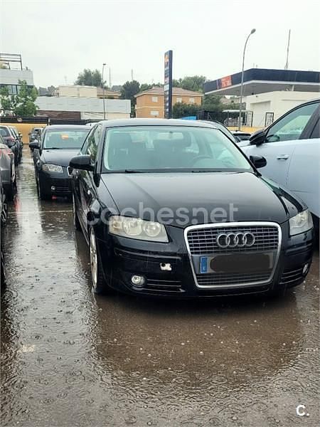 Negro Usado 2008 Audi A3 Ambition Berlina | 3900 € (Super precio) - Imagen 1/4