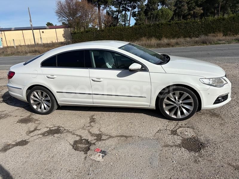 Usado VW Passat 140 CV (102 kW) 2010 Blanco Berlina