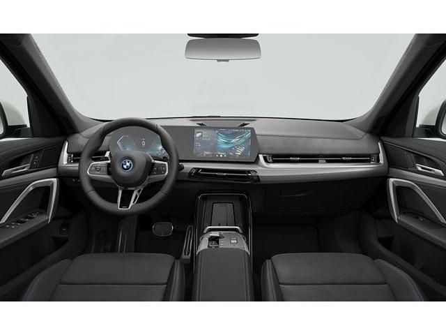 Käytetty BMW X1 Comfort Edition 245 HP (180 kW) 2025 Katumaasturi