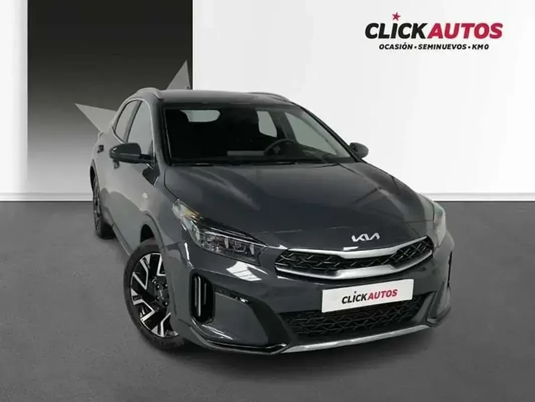Usado Kia XCeed Active 101 CV (74 kW) 2025 Negro SUV