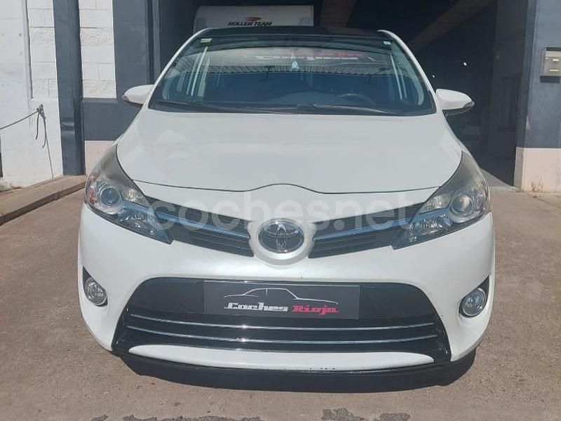 Usado Toyota Verso Advance 132 CV (97 kW) 2013 Blanco Monovolumen