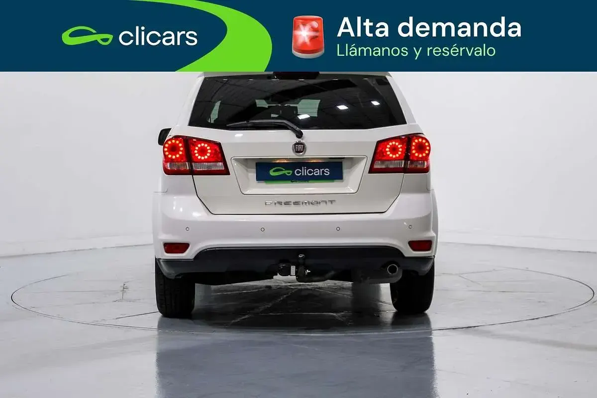 Usado Fiat Freemont Lounge 170 CV (125 kW) 2016 Blanco SUV