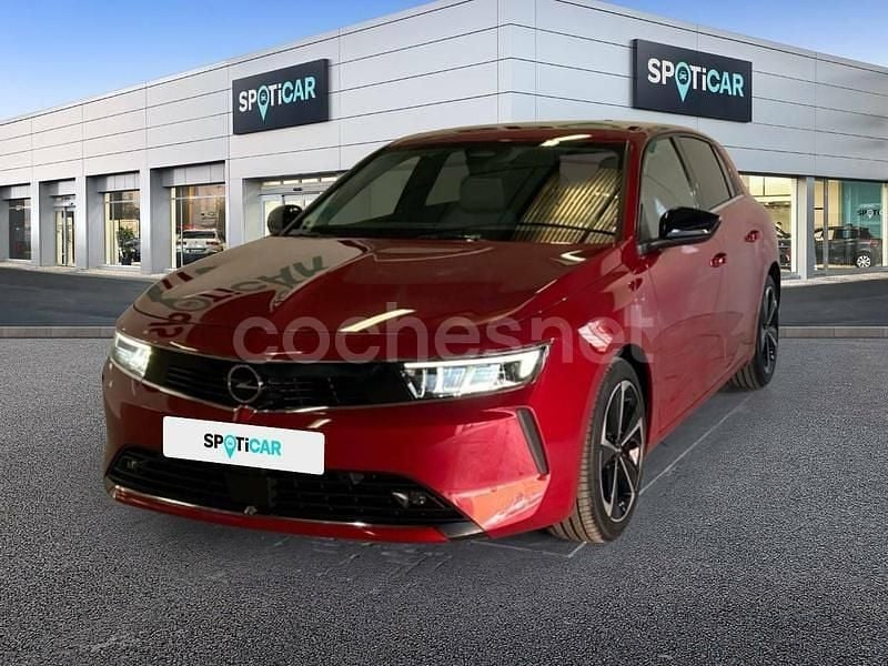 Rojo Usado 2023 Opel Astra Elegance Berlina | 18.795 € (Precio justo) - Imagen 1/4