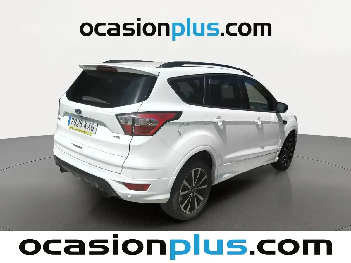 Usado Ford Kuga ST-Line 176 CV (129 kW) 2019 Blanco SUV