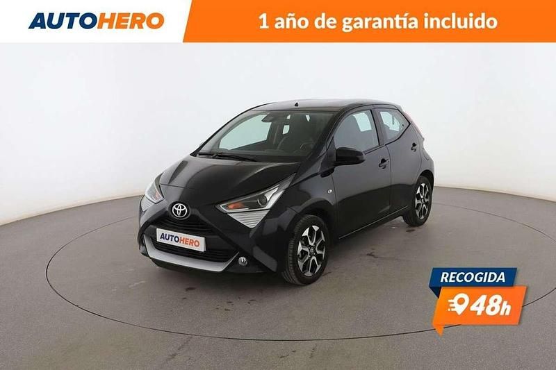 Negro Usado 2020 Toyota Aygo X-Black Utilitario | 11.428 € (Precio justo) - Imagen 1/3