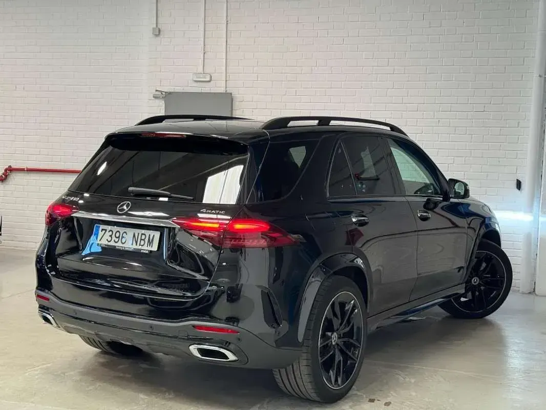 Usado Mercedes GLE450 AMG 381 CV (280 kW) 2025 Negro SUV