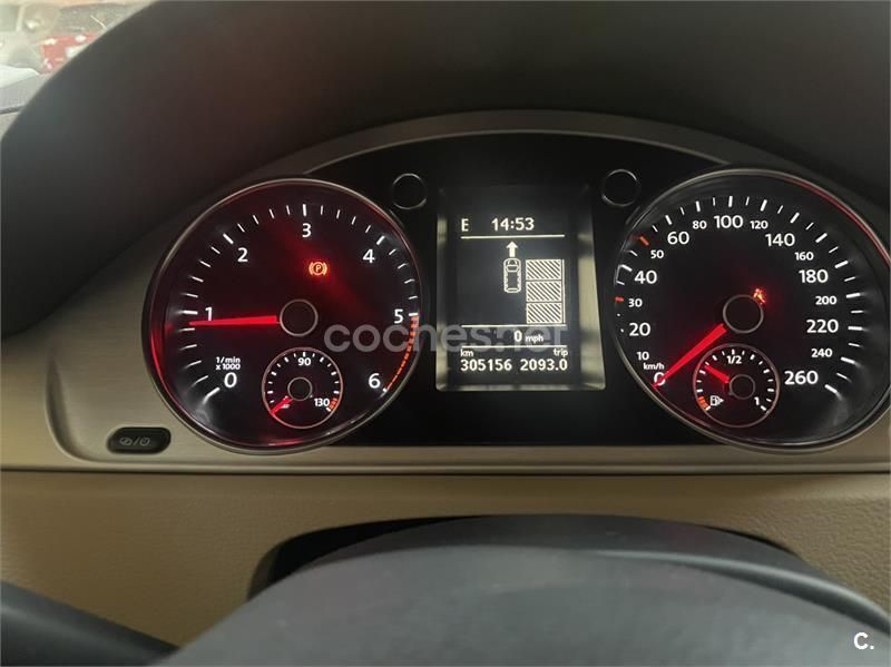Marrón Usado 2014 VW Passat Highline Familiar | 10.000 € (Caro) - Imagen 1/4