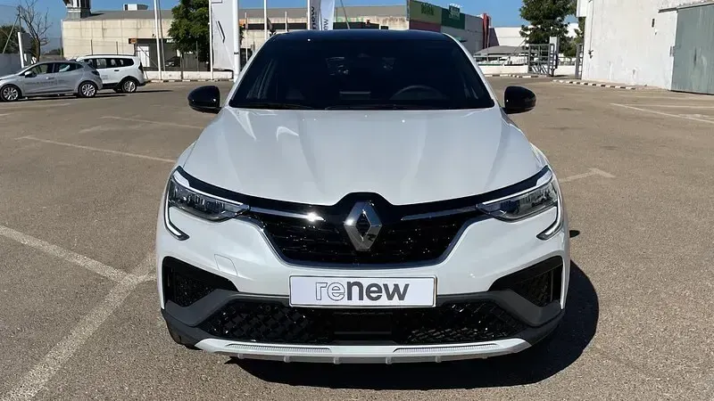 Usado Renault Arkana R.S. 145 CV (106 kW) 2022 Blanco universal con SUV